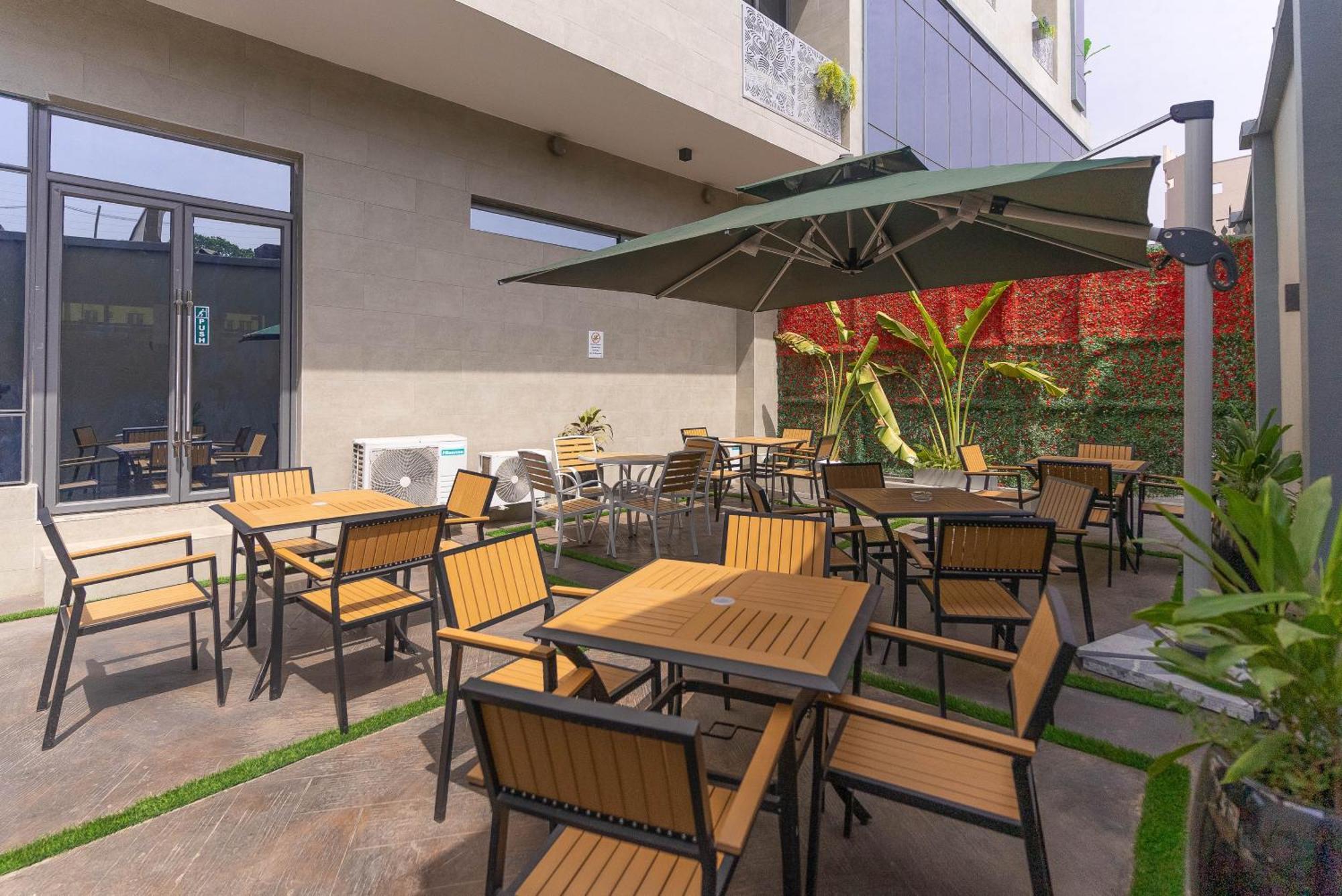 Gta Hotel Ikeja Eksteriør bilde